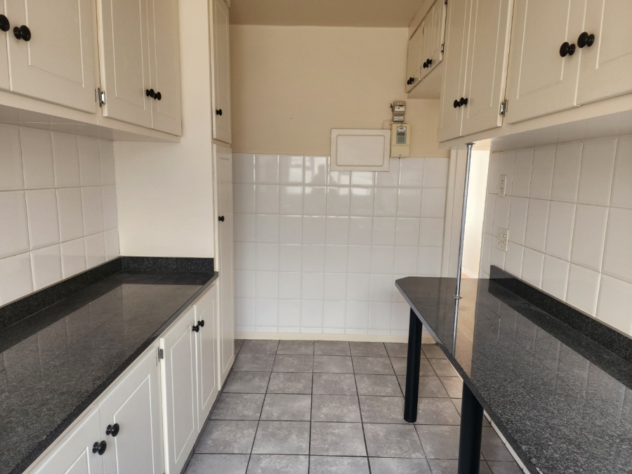 2 Bedroom Property for Sale in Humewood Eastern Cape